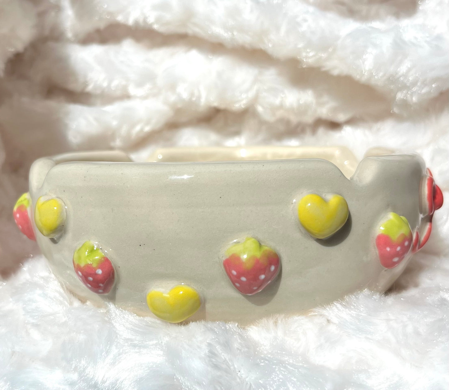 Strawberry Ribbon Ashtray