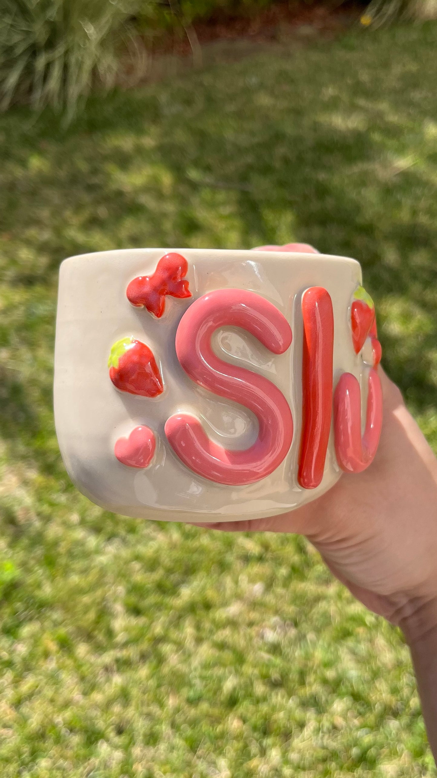 *SECONDS* Sweet Strawberry Slut Bowl