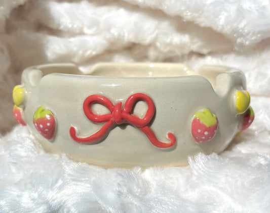 Strawberry Ribbon Ashtray